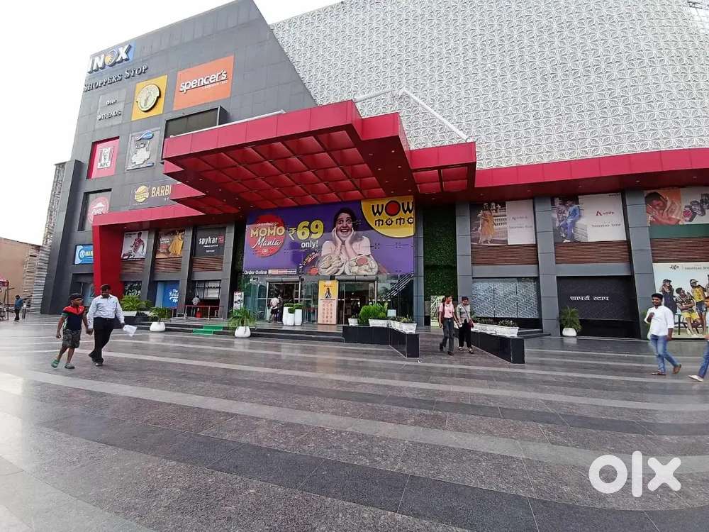 CROWN MALL VACANCY AVAILABLE APPLY NOW..