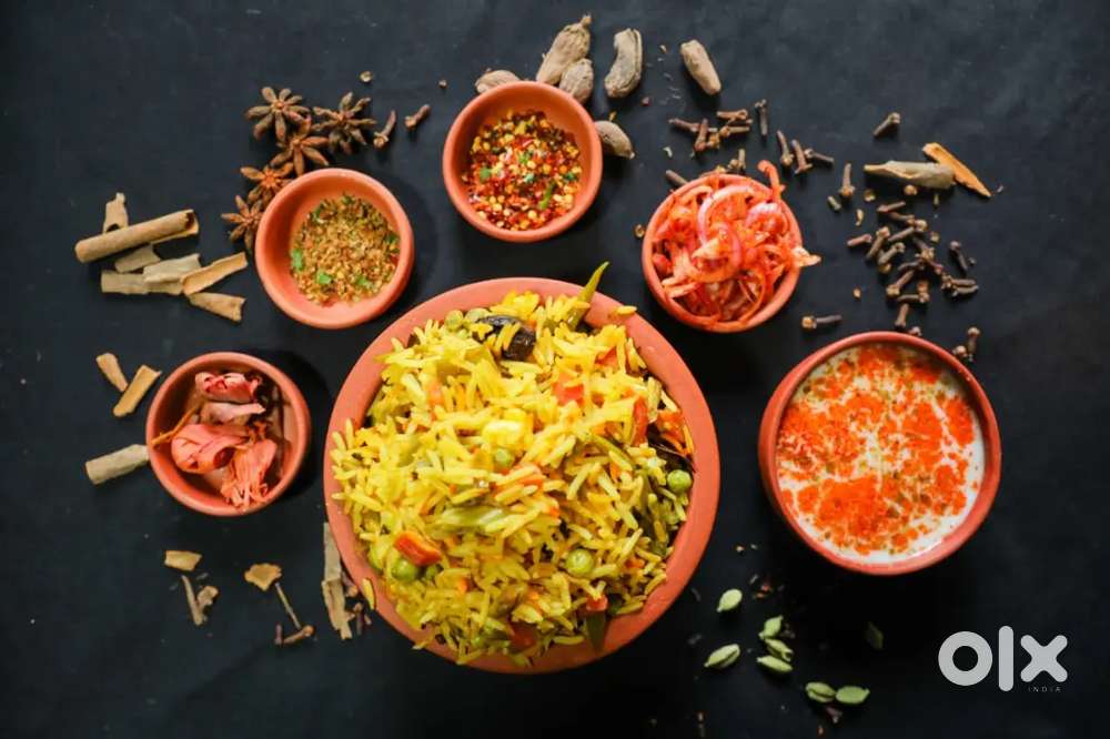 Mujhe Chef ki jarurat hai veg aur nonveg chef ki jarurat hai