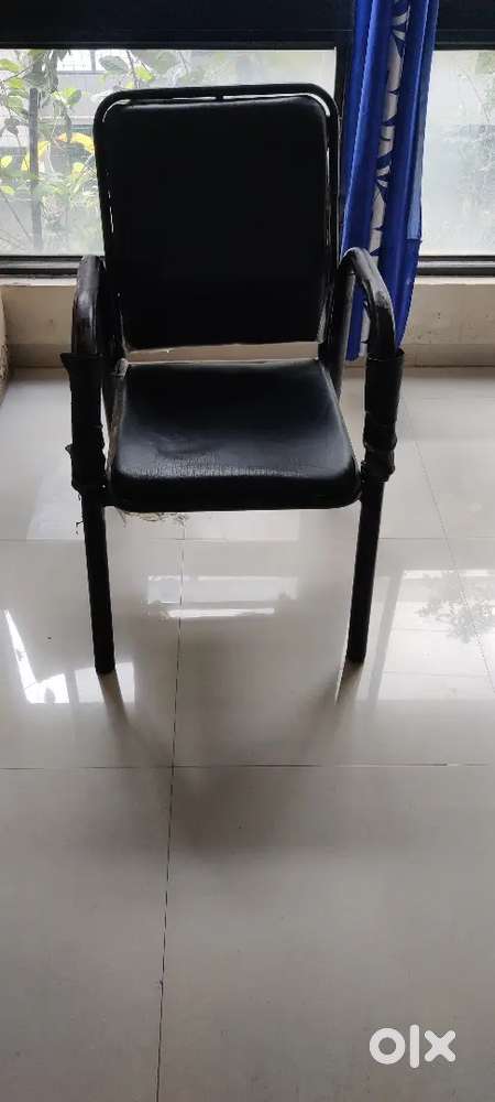 Office chair - 4 nos