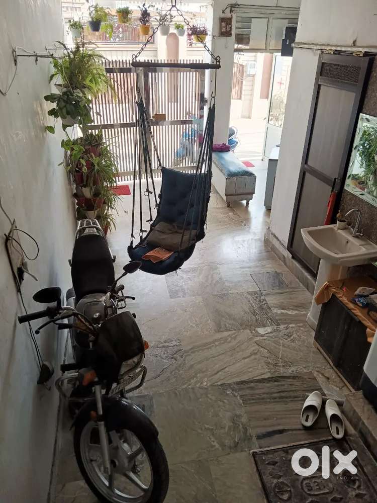 PG for boys with or without food