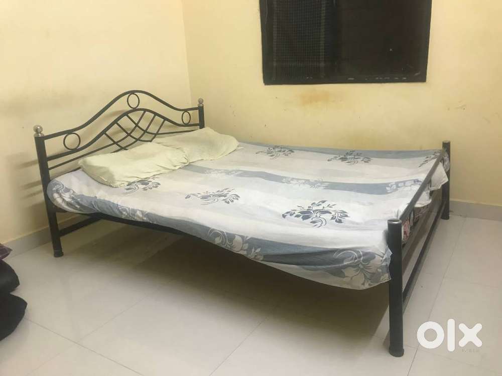 Bed - Queen Size