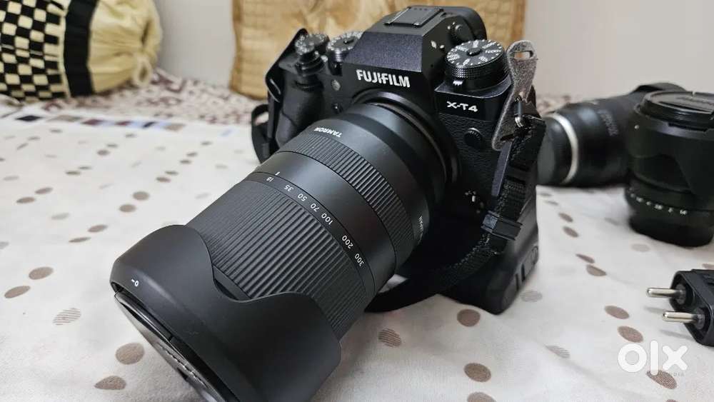 Fujifilm XT4 & 16mm lens, Tamron 18-300mm, 17-70mm lens