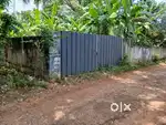 15 സെന്റ് കൊട്ടിയം തഴുത്തലയിൽ മെയിൻ റോഡിൽ നിന്നും 1 km ദൂരം
