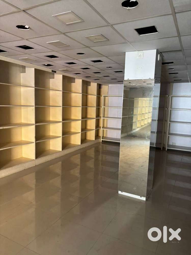 750 sq ft semi furnished shop on rent in prime location