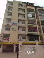 3 bhk semi furnished flat for rent road facing flat
