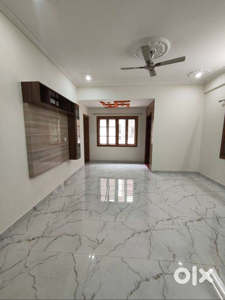 2BHK Semi-Furnished Builder Floor for Lease in Singasandra, Begur – Li