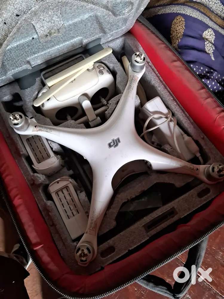 Phantom 4pro drone sell good condition