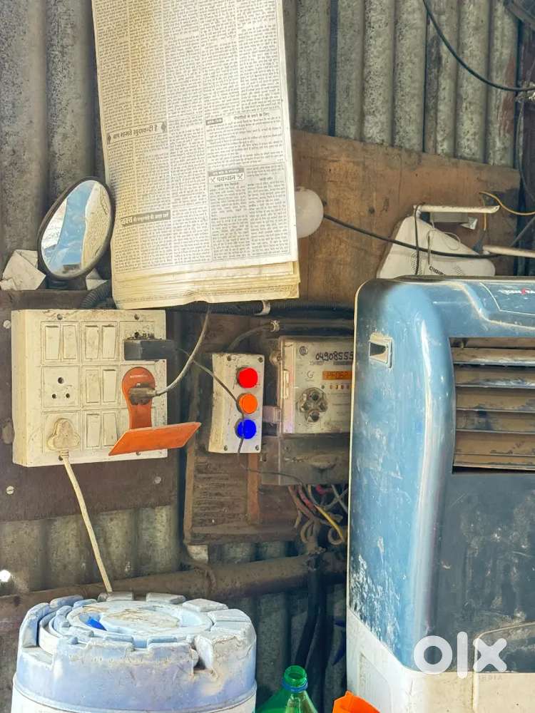 Godown WareHouse for Sale 1100 Sp. ft