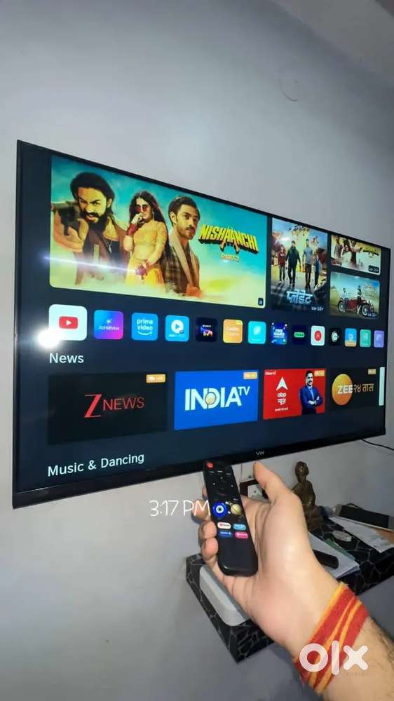 Vw 109cm 43 inch frameless smart tv premium look new condition