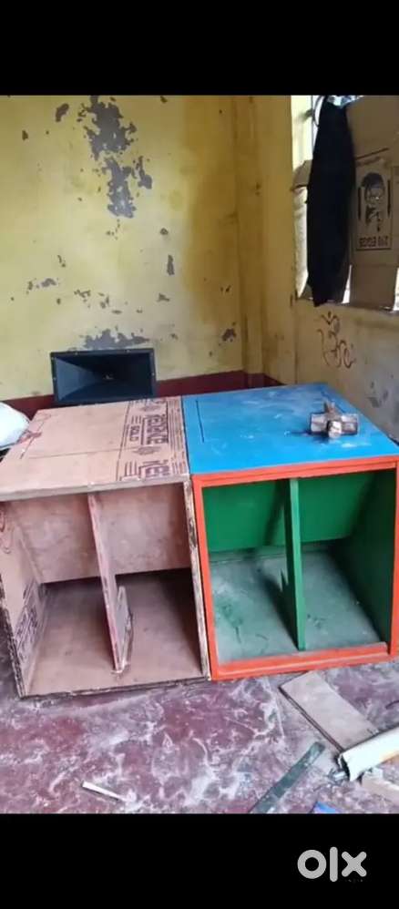 12 single pop bass only 2 cabinet 3500 .1 mas purono.