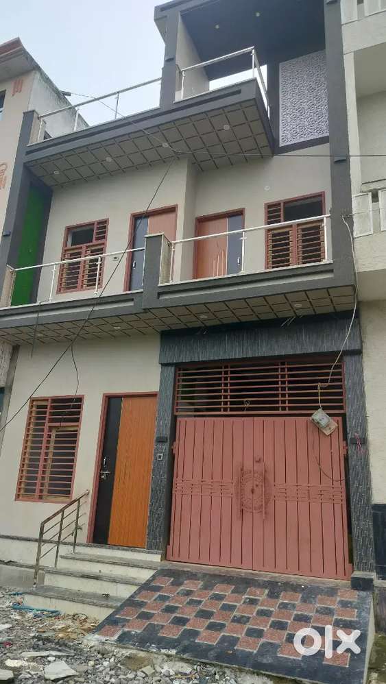Shiv dham colony near ark city sainik vihar divider road