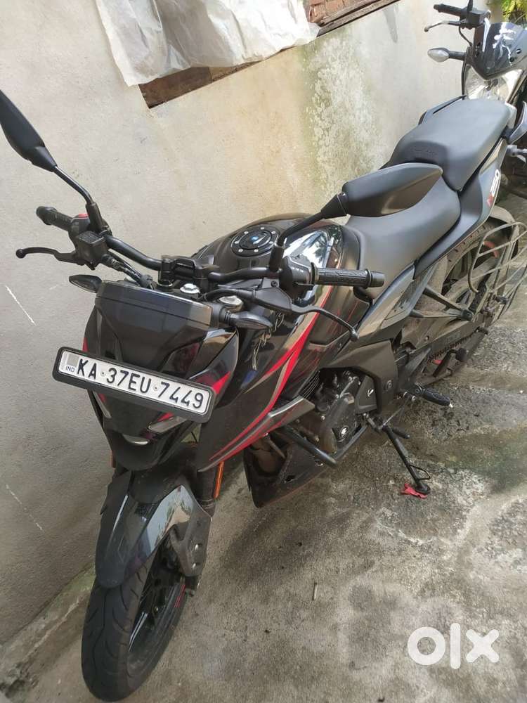 Bajaj Pulsar N250  2025 Model  Only 1000 km  New Condition