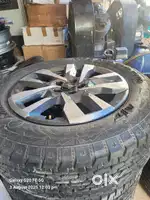 SAT OF 4 THAR ROXX ALLOY WHEELS WITH BRAND NEW TYRE