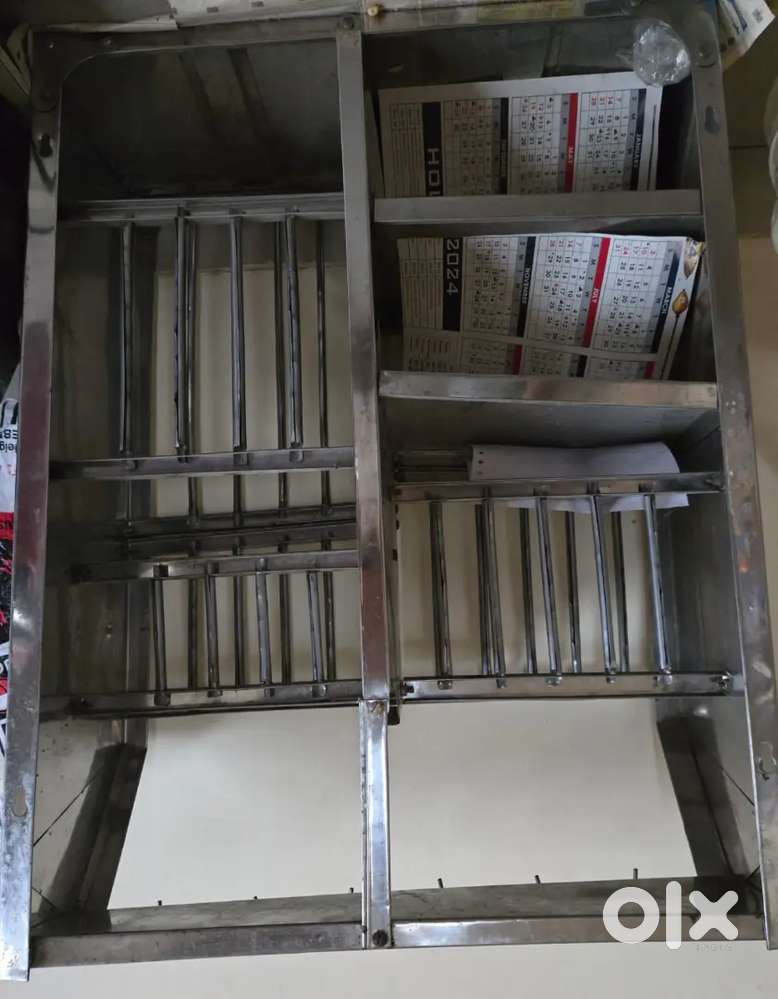 Wall mount kitchen utensil or plate stand