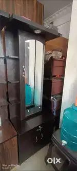 Dressing table