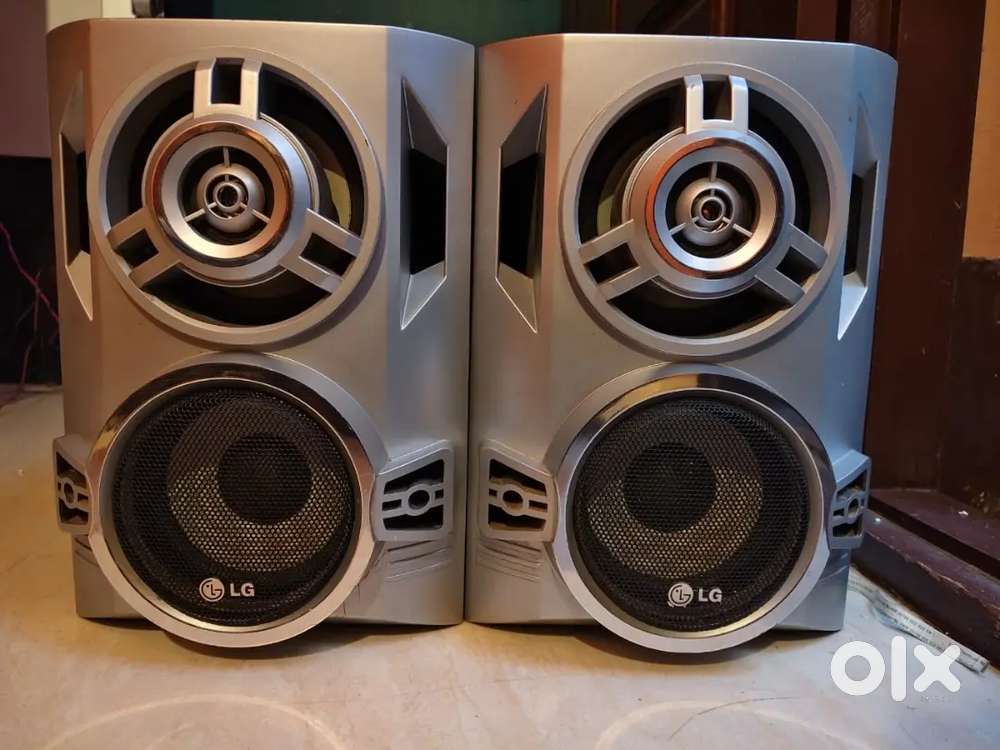 LG SPEAKER BOX VERY GOOD CONDITION 3WAY