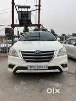 Toyota Innova 2015 Diesel ( Well Maintained )