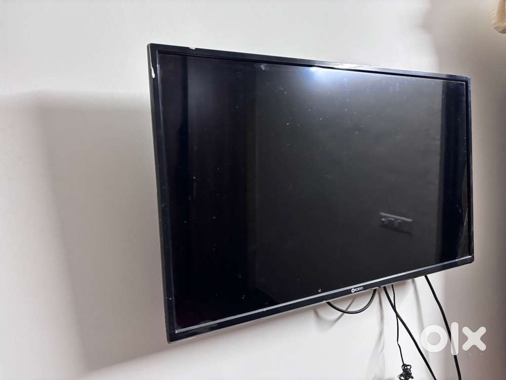 32 inch tv hd ready
