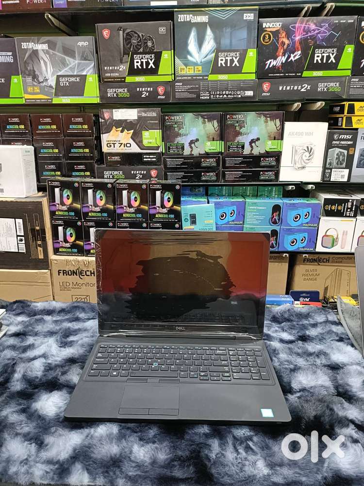 MEGA DEAL DELL LATITUDE 5590 I5 8THGEN