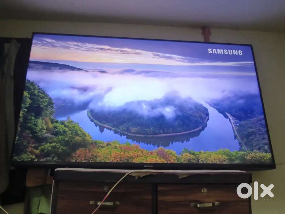 Samsung 55inch 4k smart led tv in new condition for sale