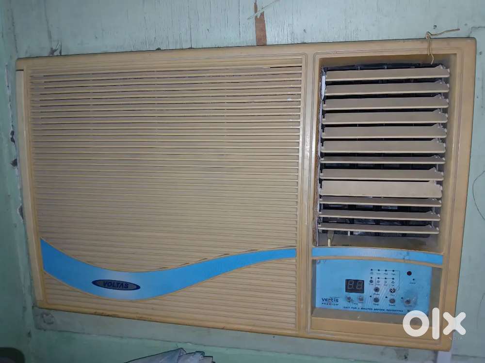 Window AC Voltas
