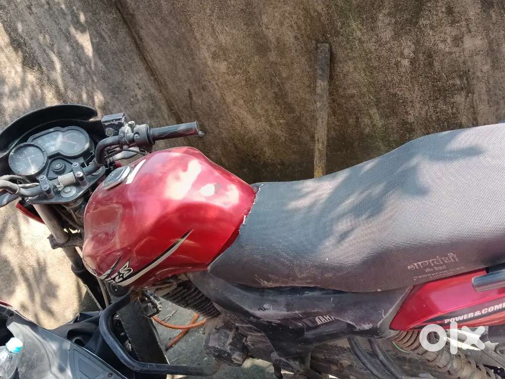 Used Yamaha SZ-S 2015 – Good Condition, Ready to Ride