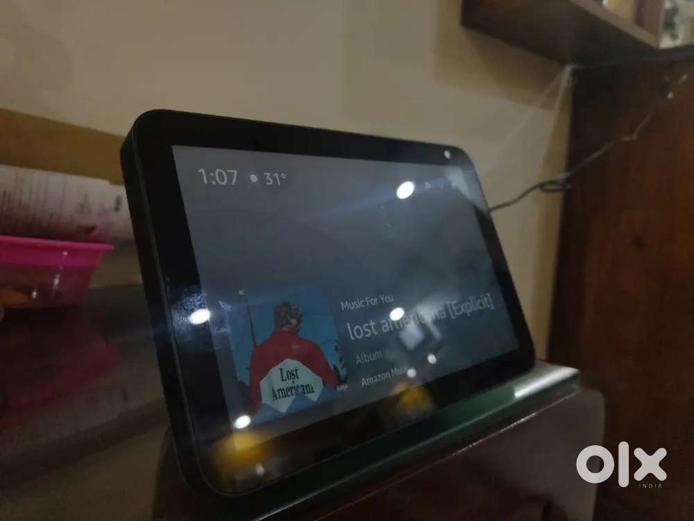 Amazon Echo Show 5 (2nd Gen) Smart speaker with 5.5 screen
