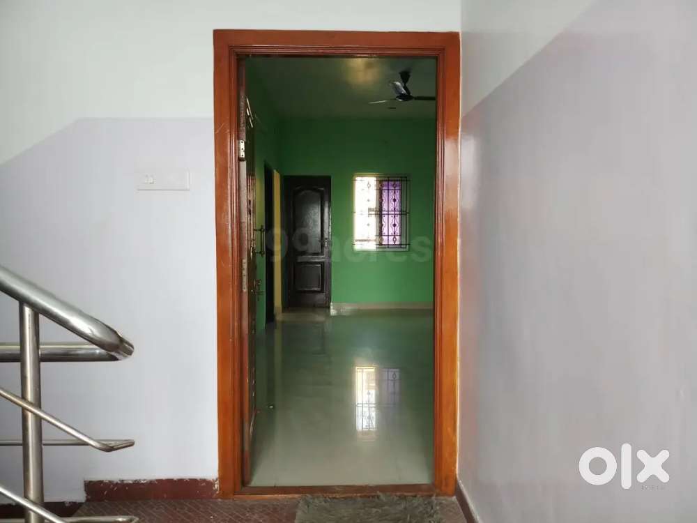Commercial Space for Office and educational institutes