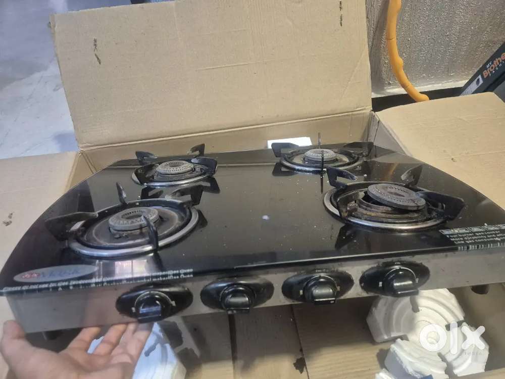4 burner gas stove
