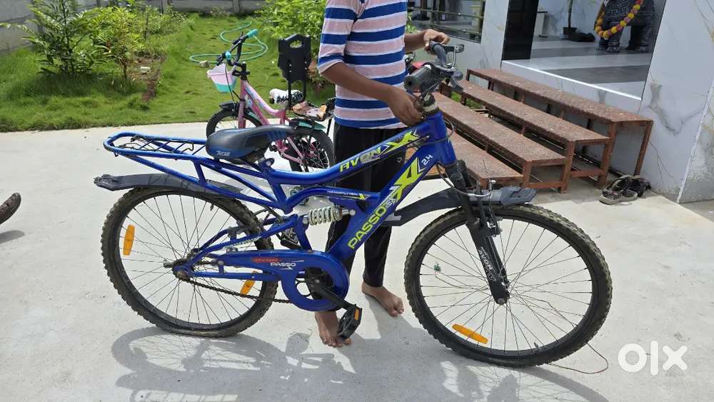 Avon cycle for 10 years kids