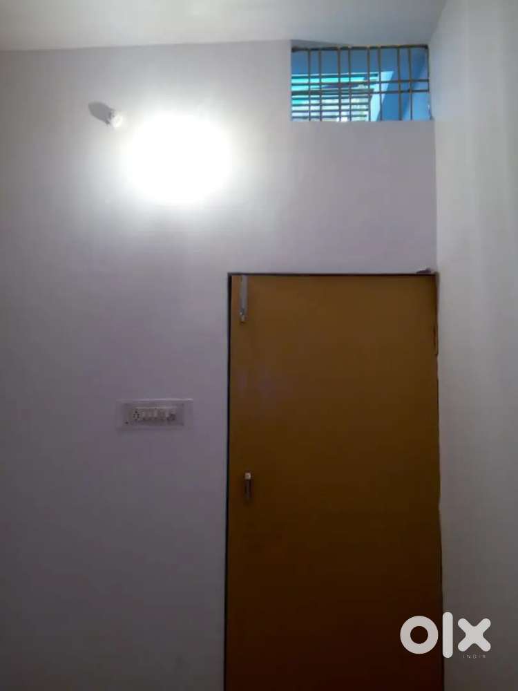 LDA 330sqft double storey house jankipuram sect I Eng College