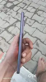 Vivo v40 5g 8.256
