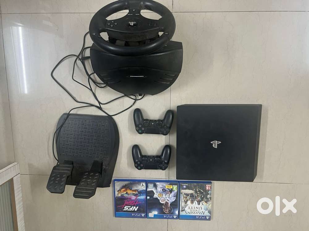 PS4 pro with thrustmaster
