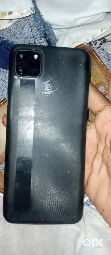 Realme c11