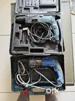 2 Bosch Hammer drill withbox