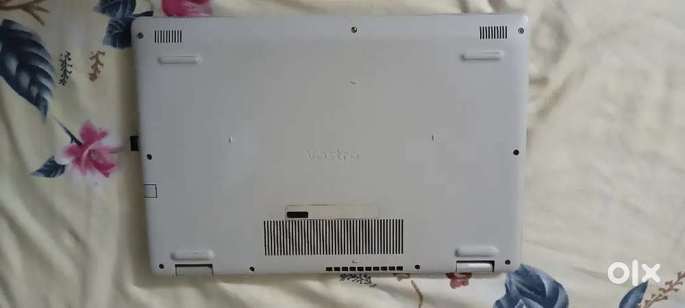 Dell laptop i3 10genration 256gb ssd +1tb hardisk with original bill