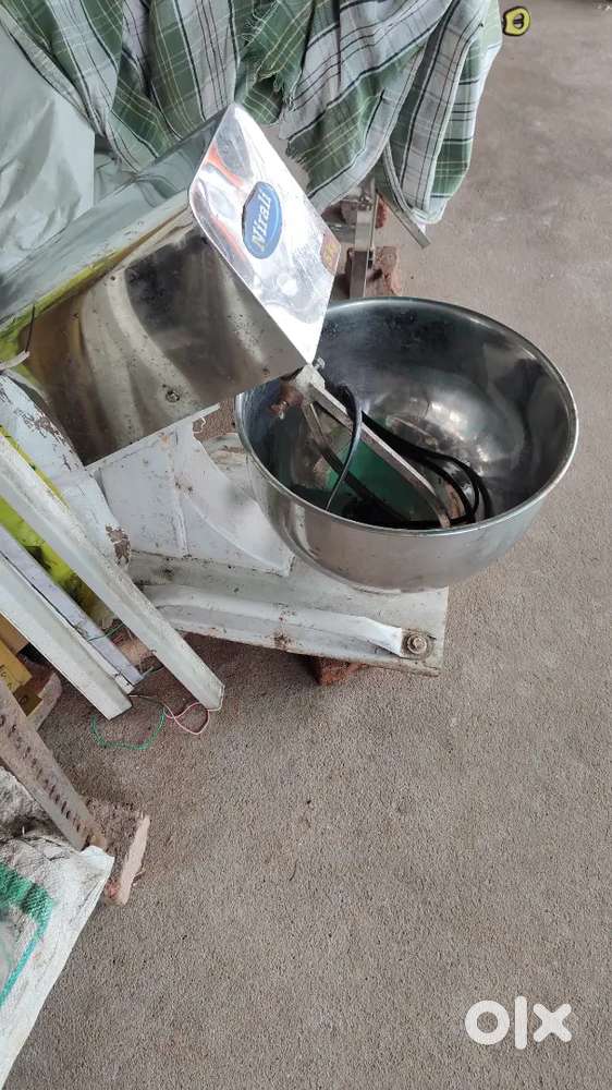 atta mixing mission & 2stoves&3 tables