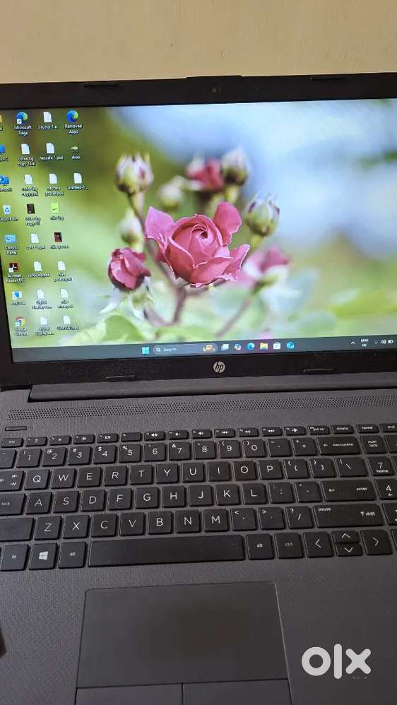 HP Laptop i3