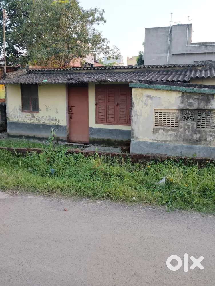 House at minimum price in kolkata