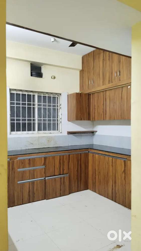 Flat 3BHK 3rd Floor For Rent Vijaya Nagar Colony