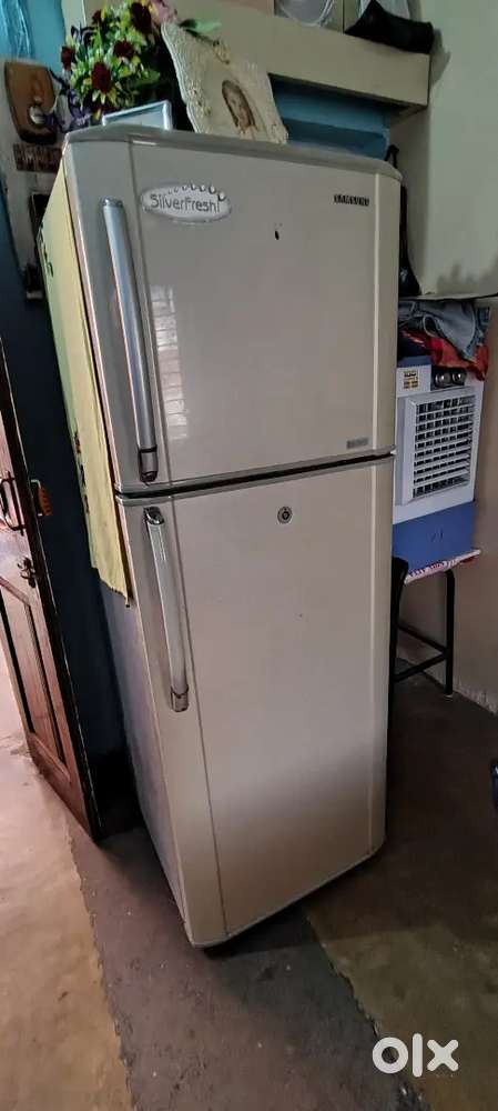 Samsung Silver Fresh Fridge