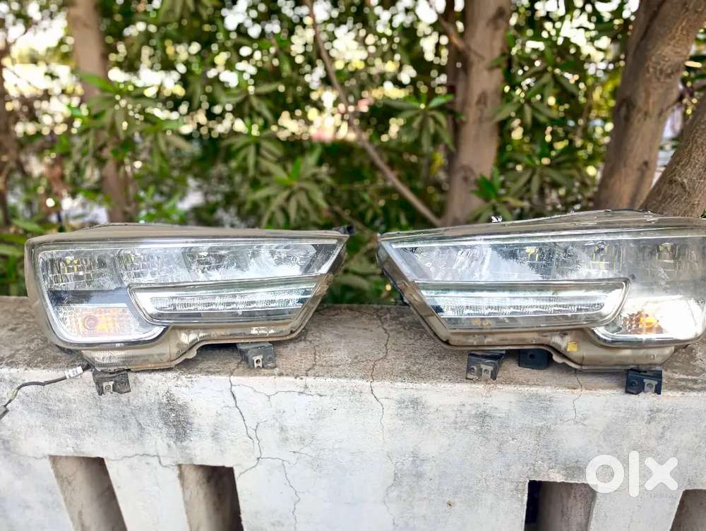 Maruti xl6,xl7 headlight both side fresh condition