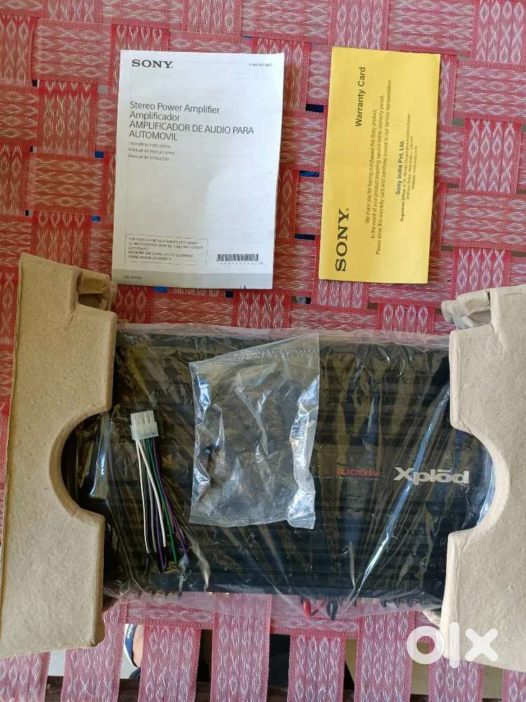 Brand new condition SONY Amplifier and SONY Woofer