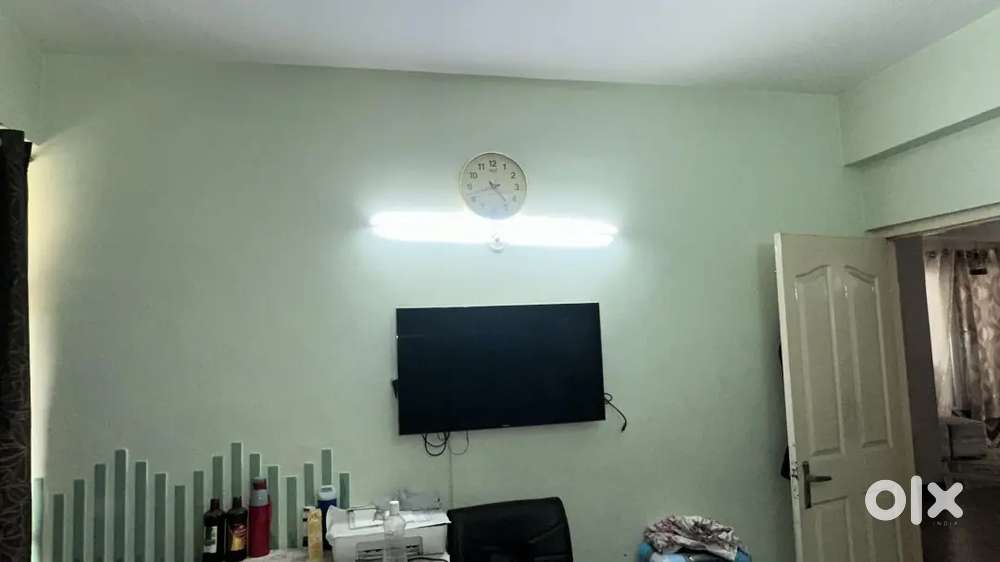 2bhk fully furnished flat available for rent