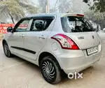 Maruti Suzuki Swift LXI Optional-O, 2017, Petrol