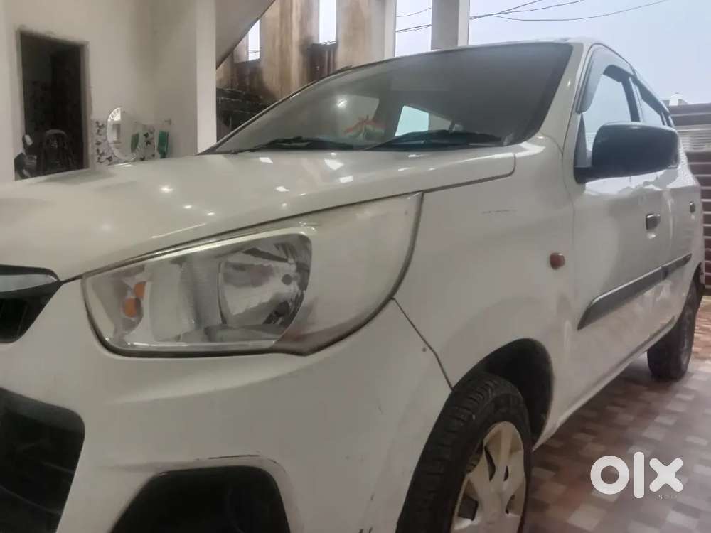 IN VERY GOOD CONDITION , ENGINE AND MILLAGE IS FANTASTIC