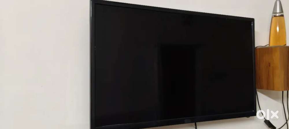 32 inch Led smart 4k tv