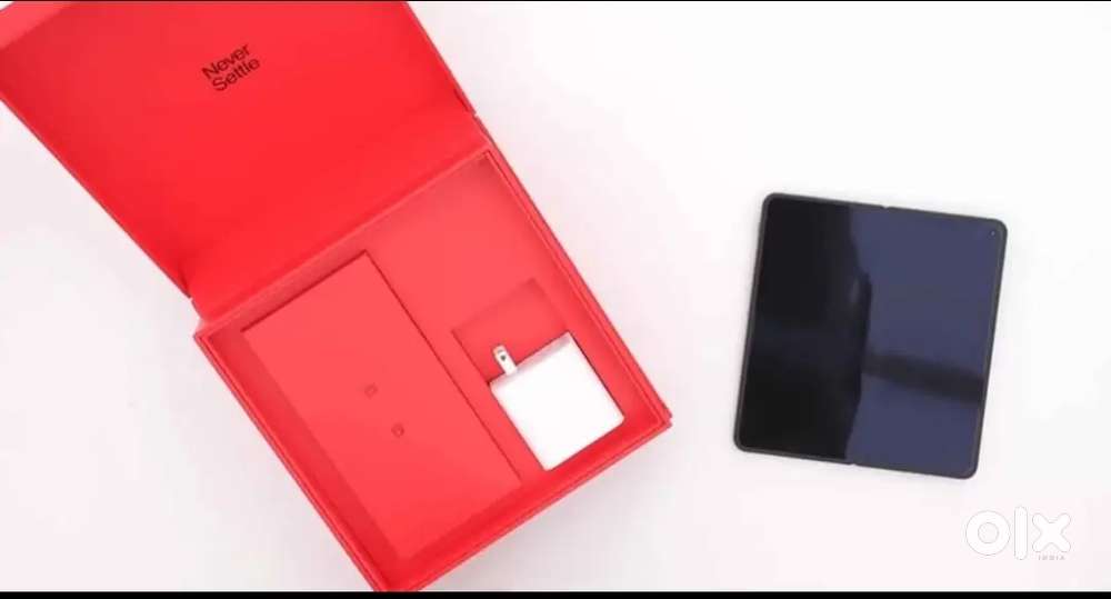One plus fold Supervooc 80W Original charger with original cable 100%