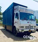 Food Truck for Sale Big size new condition Urgent sale