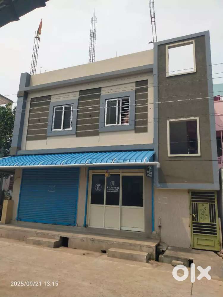 INDEPENDENT HOUSE